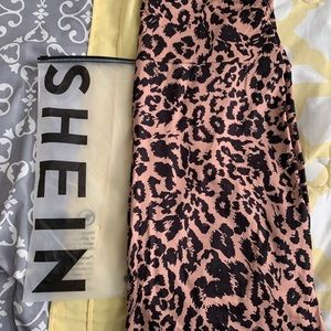 Shein high waisted leopard print biker shorts. XL
